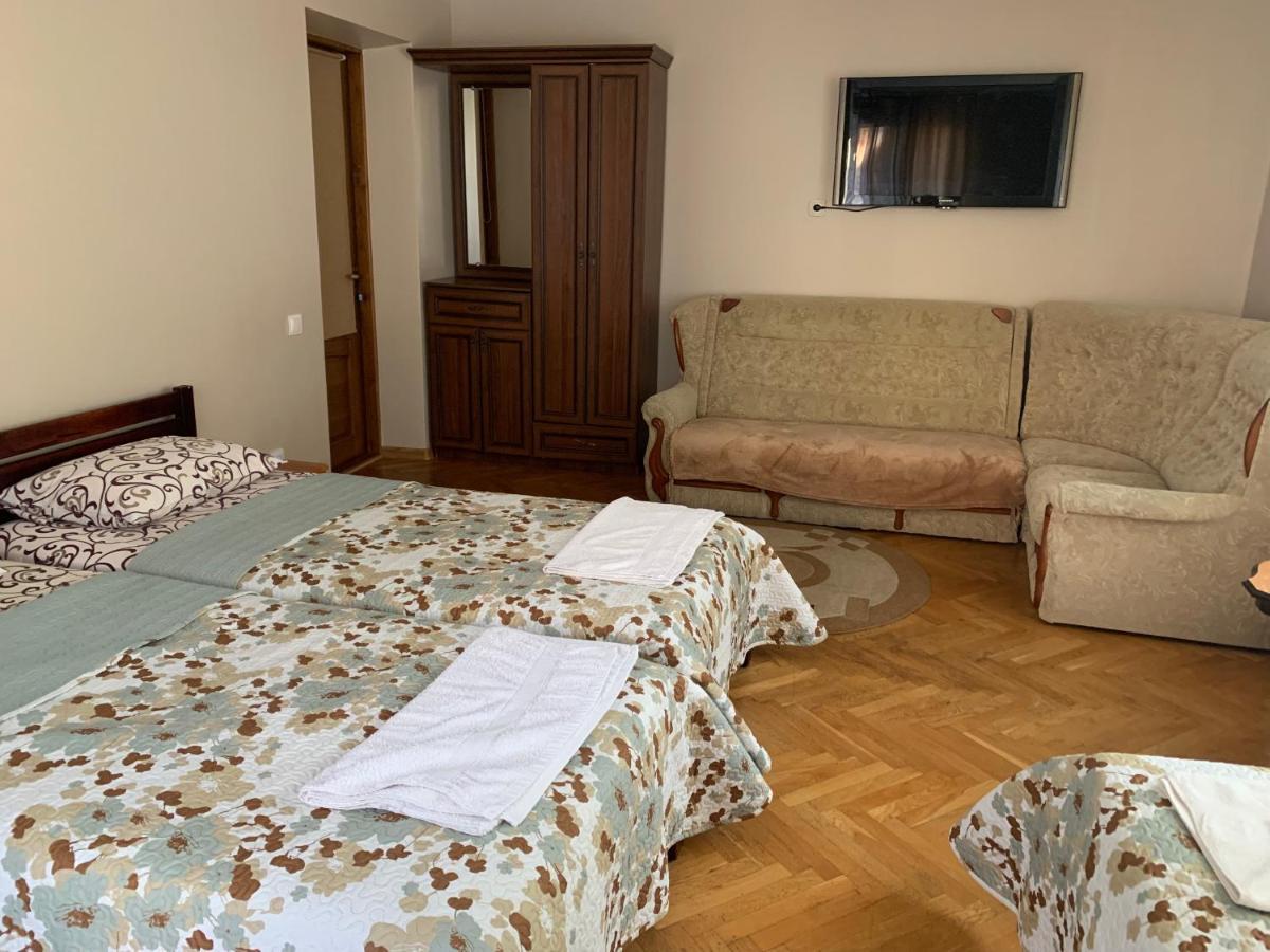 Celebrity Villa Kamjanyi Potoki Kültér fotó