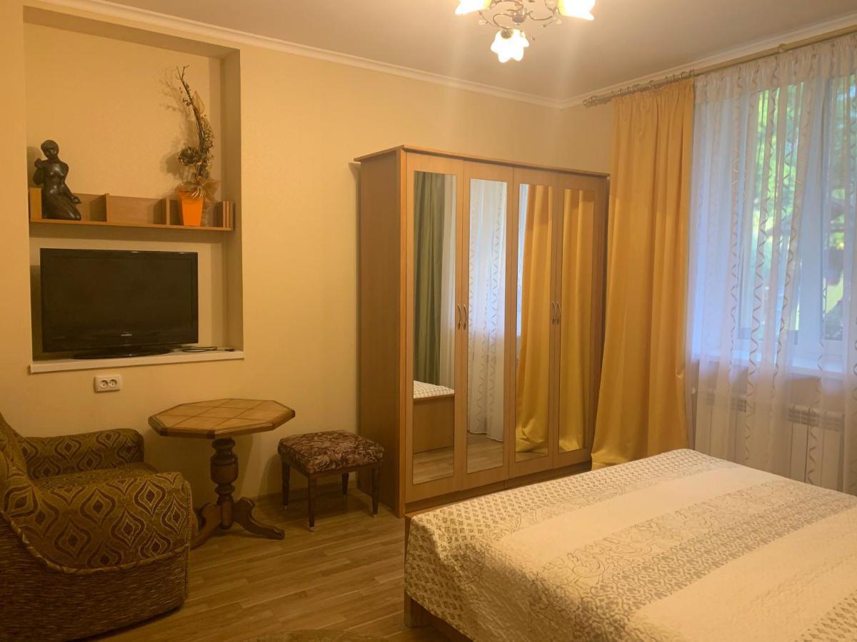 Celebrity Villa Kamjanyi Potoki Kültér fotó