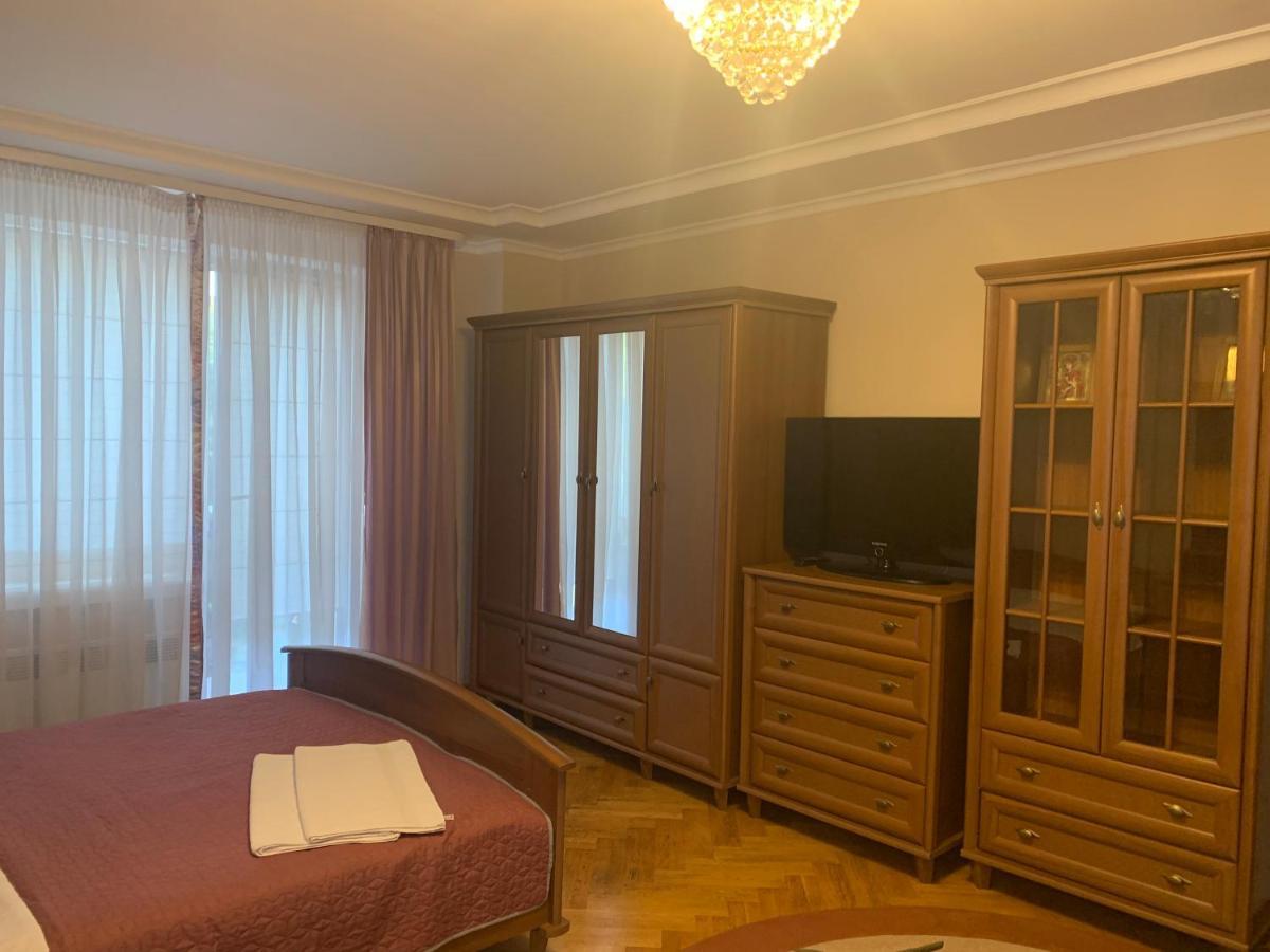 Celebrity Villa Kamjanyi Potoki Kültér fotó
