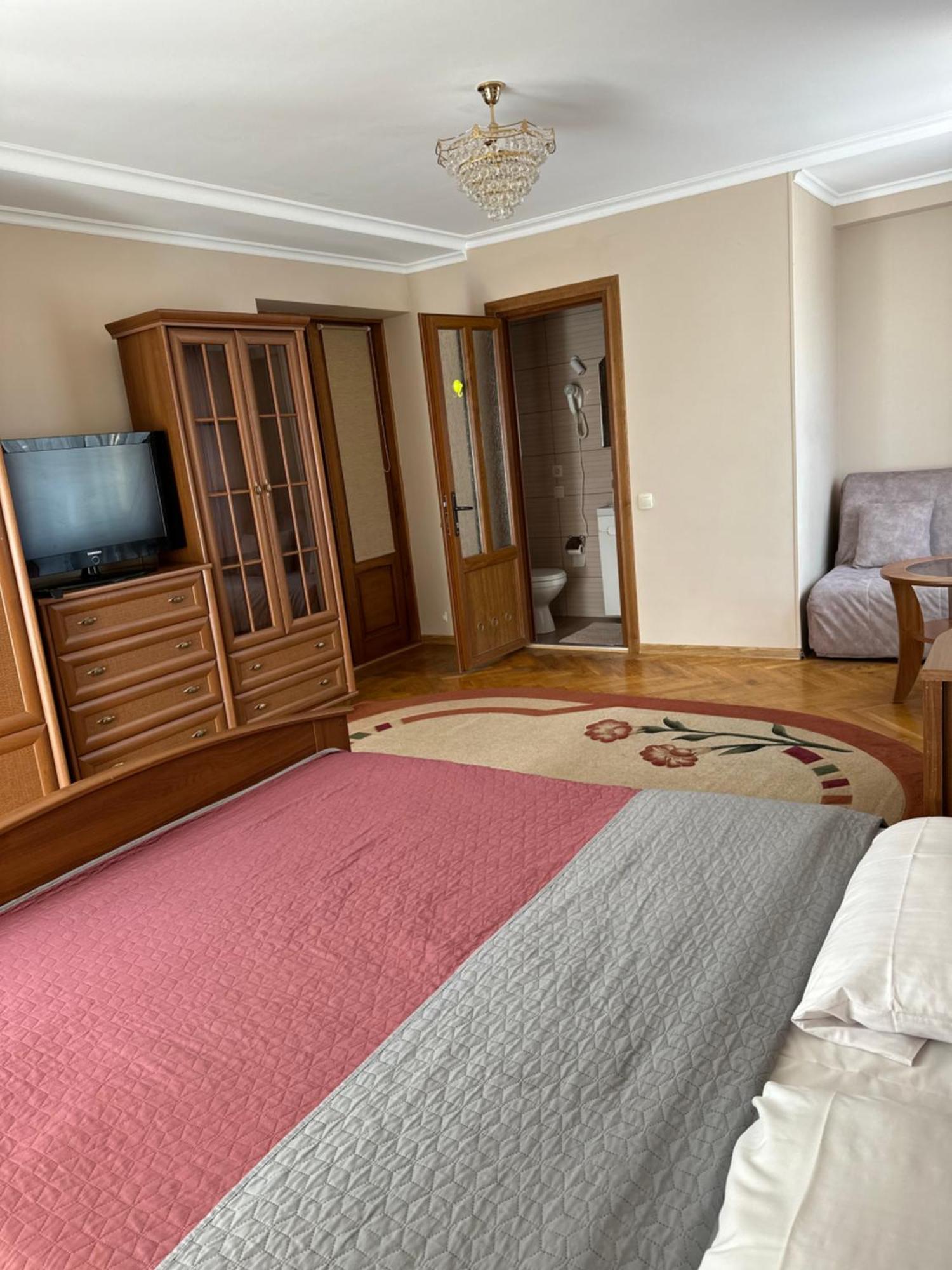 Celebrity Villa Kamjanyi Potoki Kültér fotó