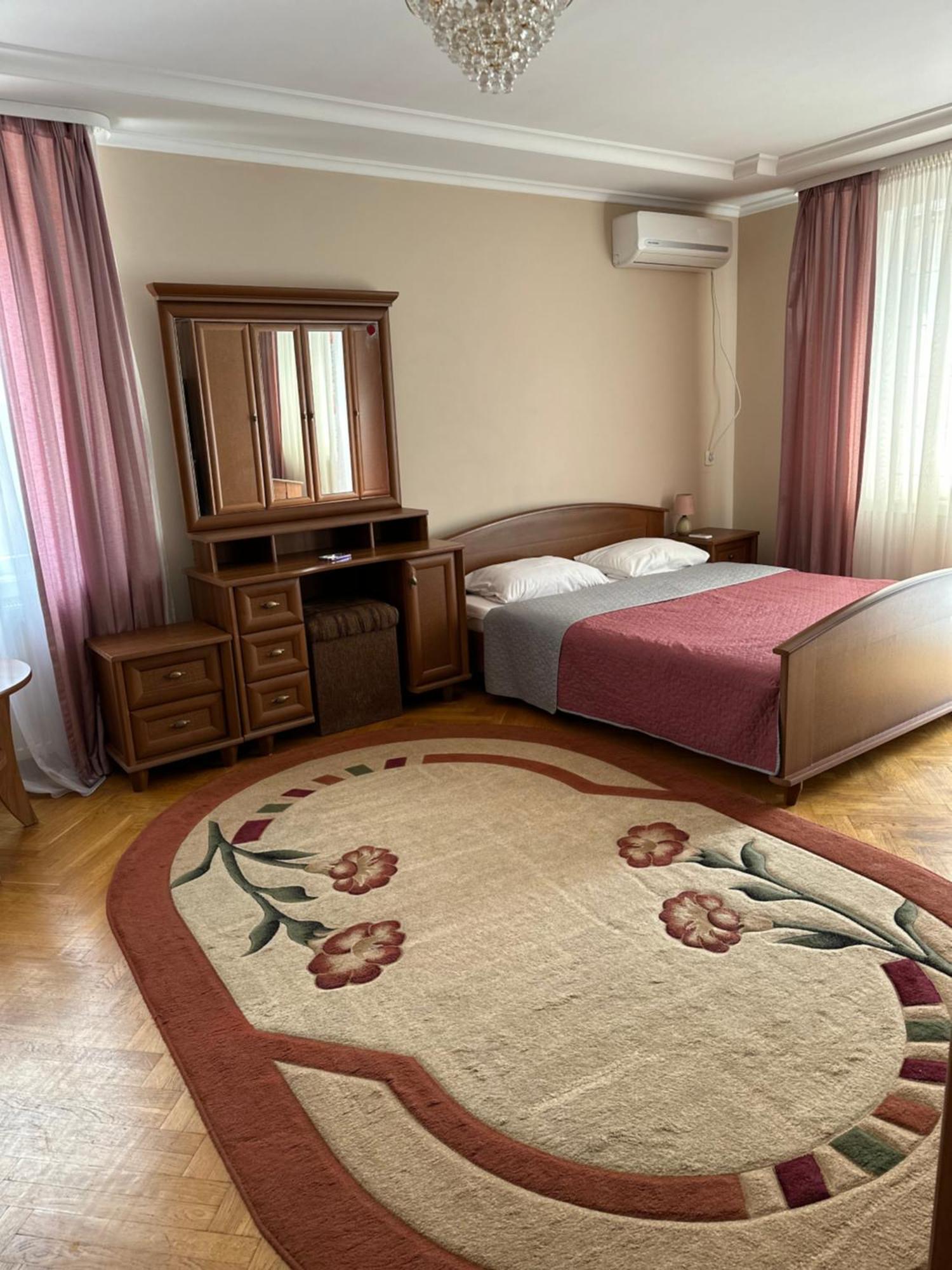 Celebrity Villa Kamjanyi Potoki Kültér fotó