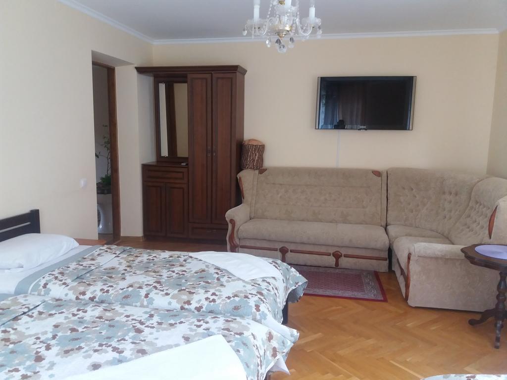 Celebrity Villa Kamjanyi Potoki Kültér fotó