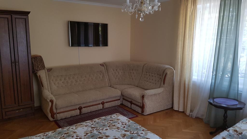 Celebrity Villa Kamjanyi Potoki Kültér fotó