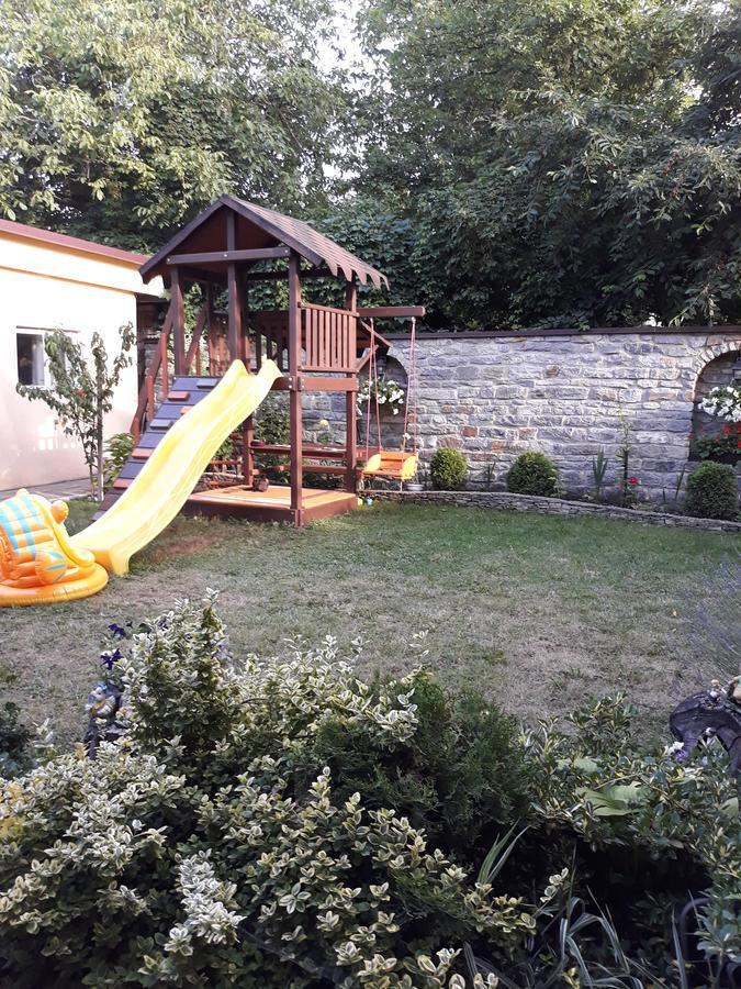Celebrity Villa Kamjanyi Potoki Kültér fotó