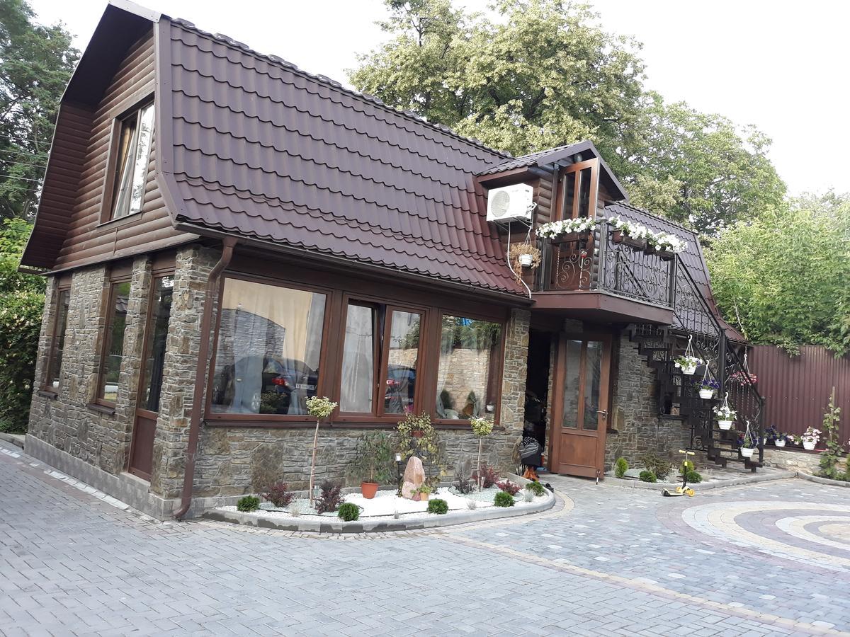 Celebrity Villa Kamjanyi Potoki Kültér fotó