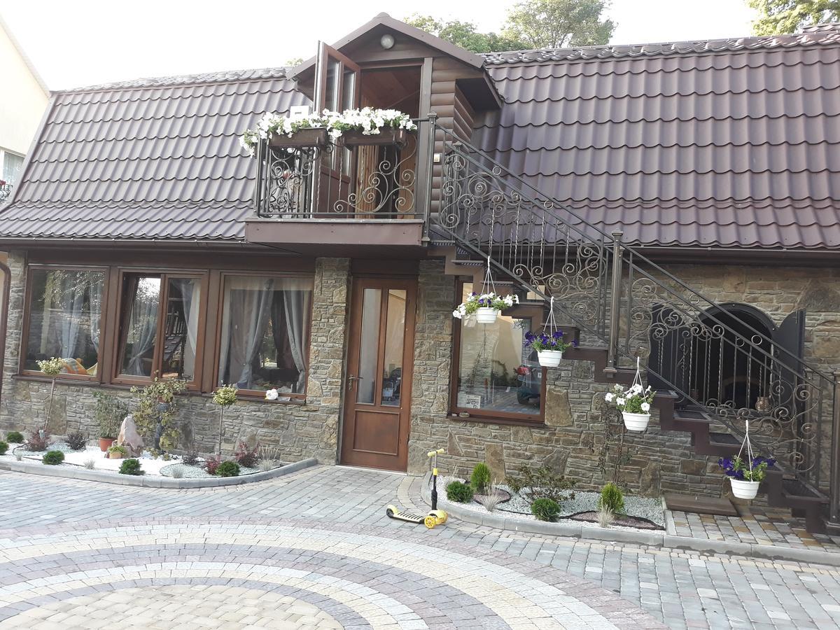 Celebrity Villa Kamjanyi Potoki Kültér fotó